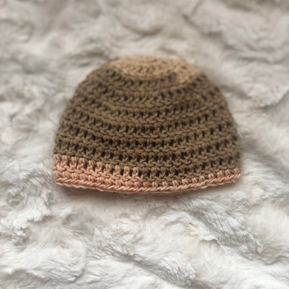 Handmade Crochet Baby Hats. Crochet Baby Beanies. Single layer. Winter hats - Picture 4 of 6